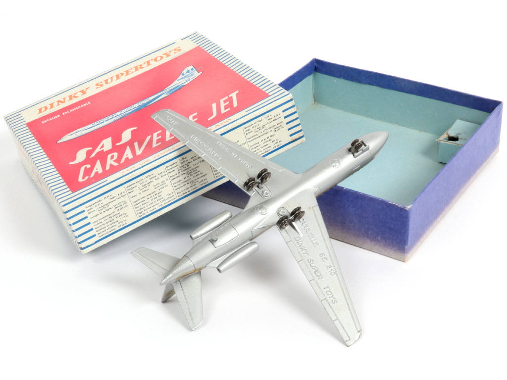 Lot 347 - DINKY TOYS (FRANCE) (1)