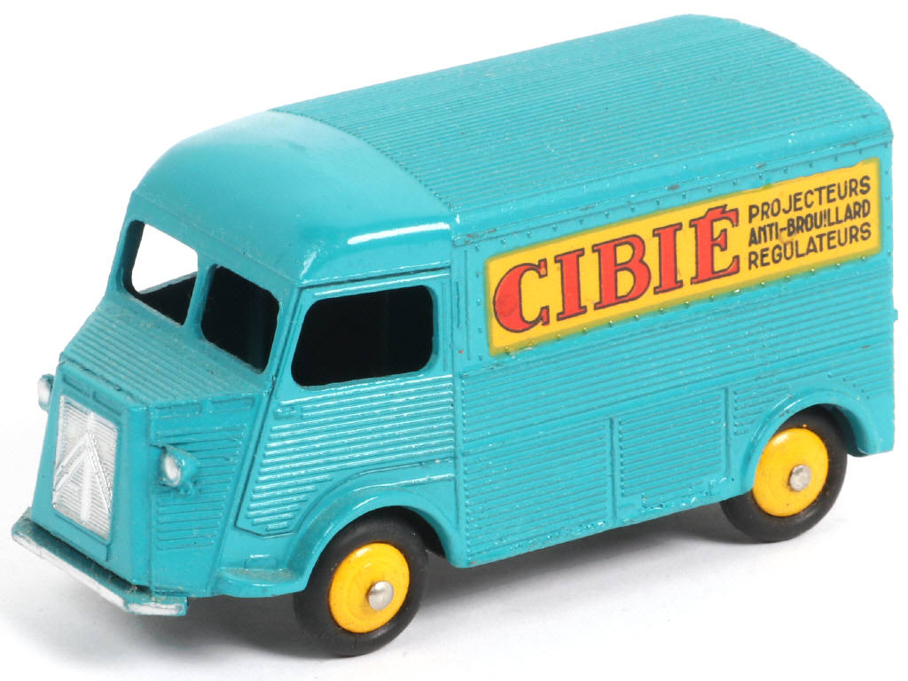 Lot 368 - DINKY TOYS (FRANCE) (1)