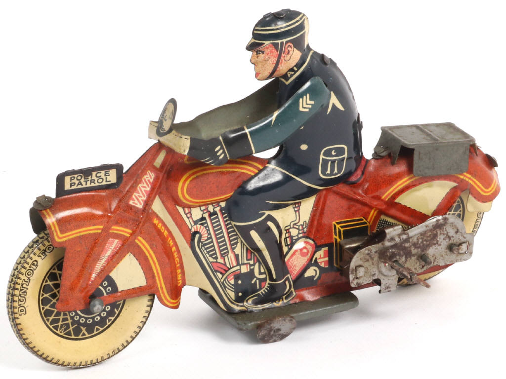 Lot 89 - METTOY (GB) (1)