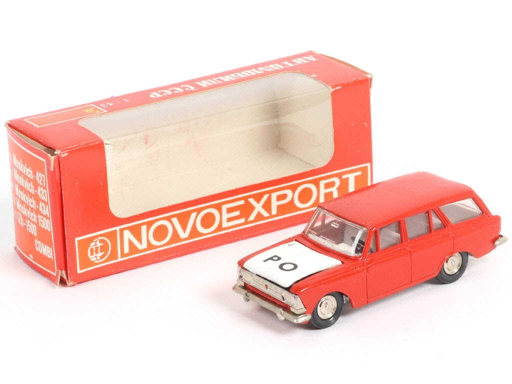 Lot 131 - NOVOEXPORT (URSS) (1)
