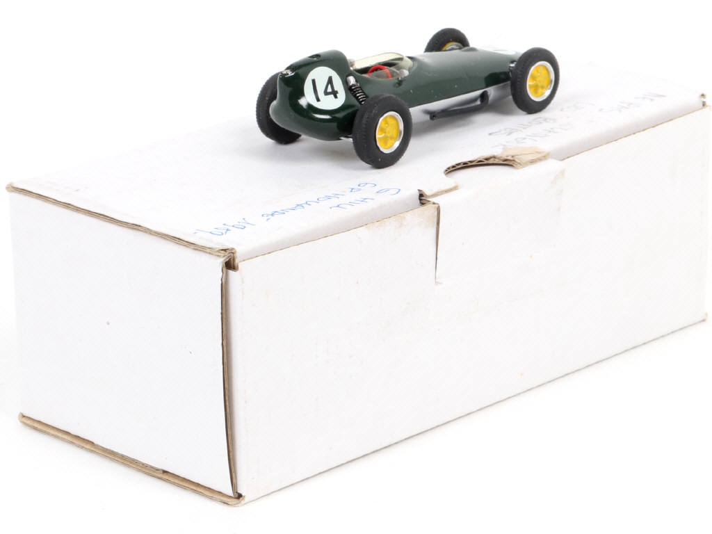 Lot 207 - SMTS (GB) (1)