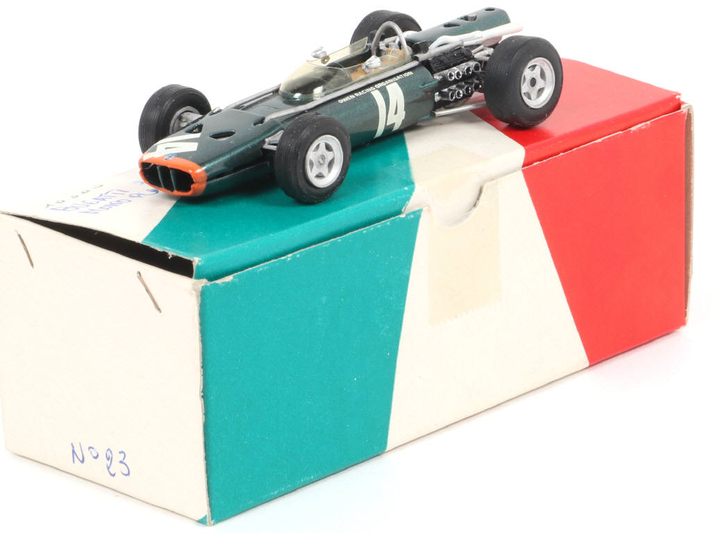 Lot 222 - SCALE RACING CARS (GB) (1)