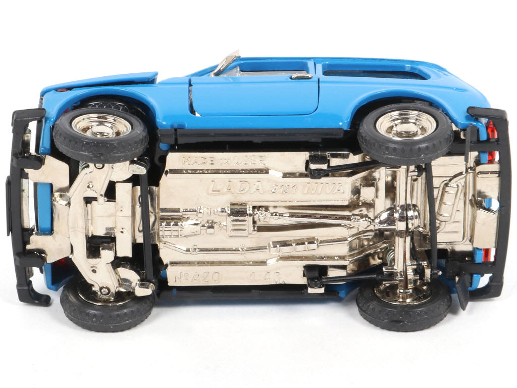 Lot 99 - NOVOEXPORT (URSS) (1)