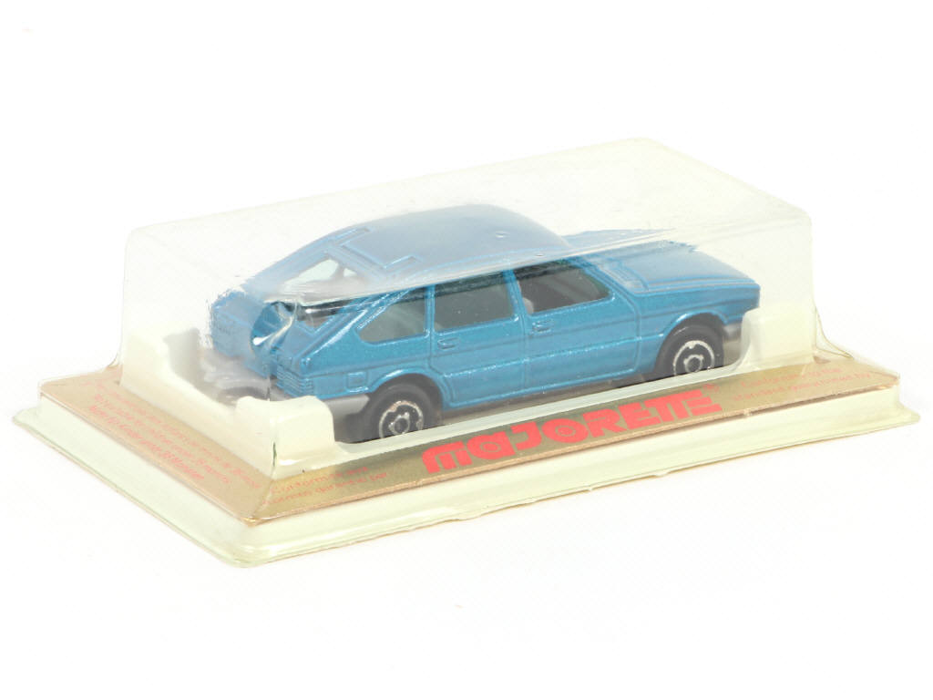 Lot 68 - MAJORETTE (FRANCE) (1)