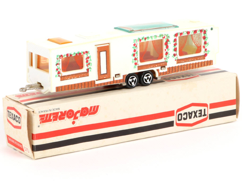 Lot 95 - MAJORETTE (FRANCE) (1)