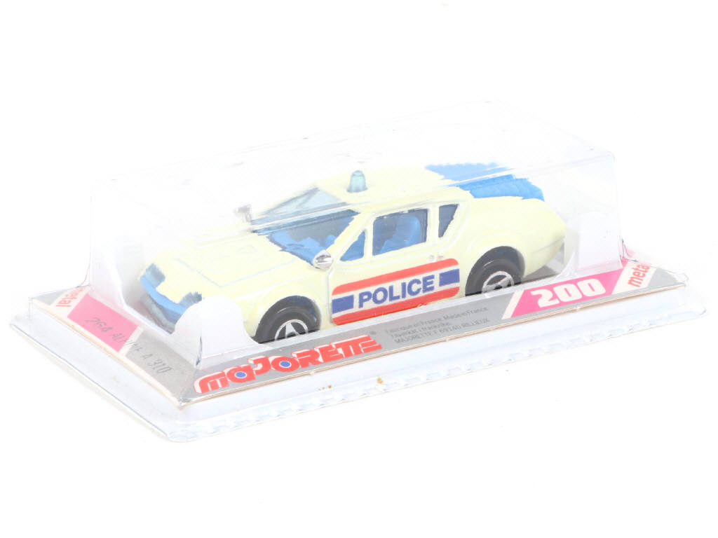 Lot 104 - MAJORETTE (FRANCE) (1)