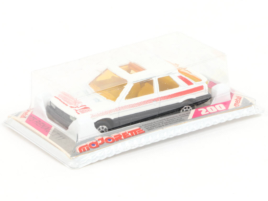 Lot 112 - MAJORETTE (FRANCE) (1)