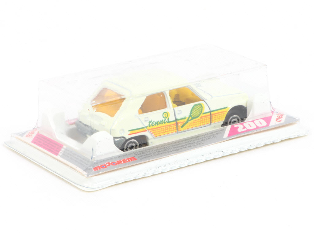 Lot 117 - MAJORETTE (FRANCE) (1)