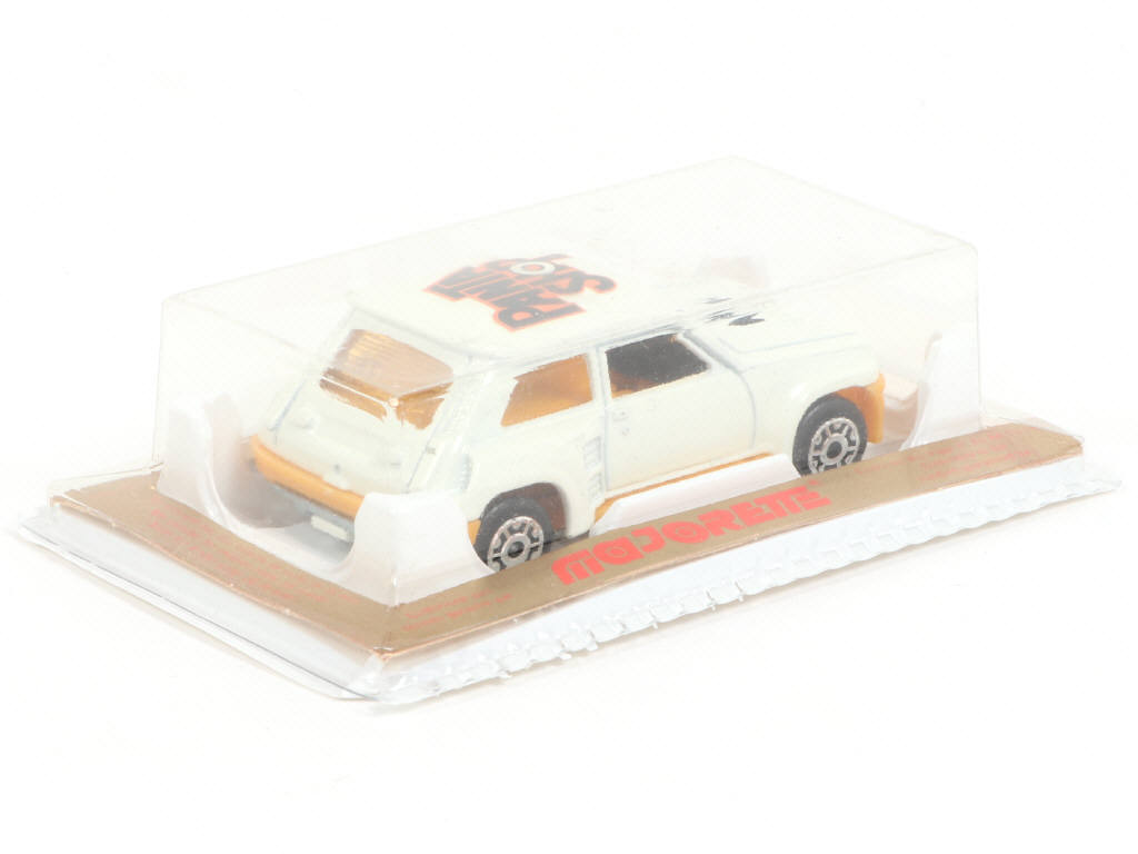 Lot 119 - MAJORETTE (FRANCE) (1)