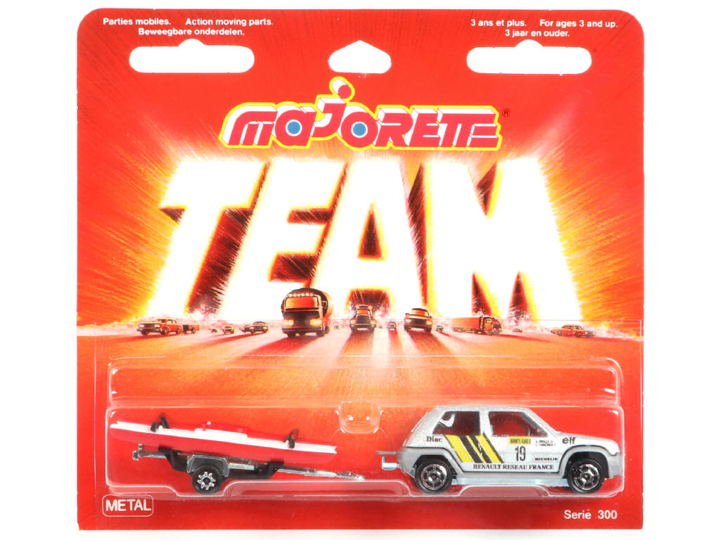 Lot 132 - MAJORETTE (FRANCE) (1)