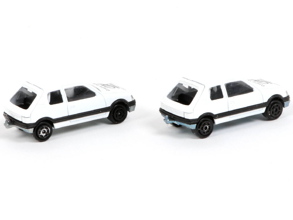 Lot 145 - MAJORETTE (FRANCE) (1)