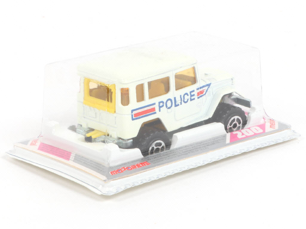 Lot 202 - MAJORETTE (FRANCE) (1)