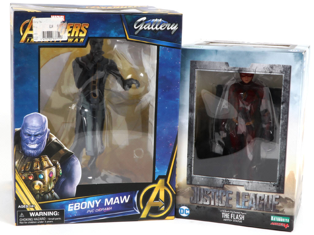 Lot 165 - DIVERS (2)