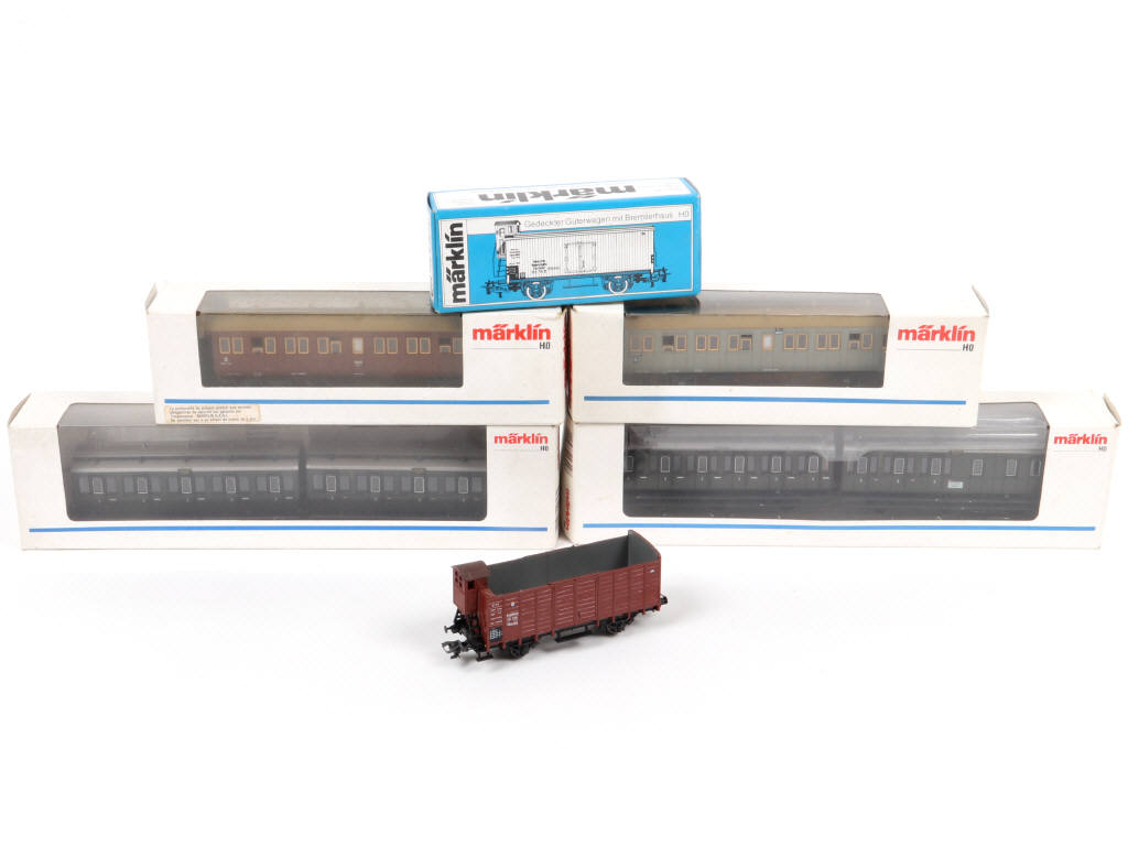 Lot 34 - MÄRKLIN 'HO' (ALLEMAGNE) (5)