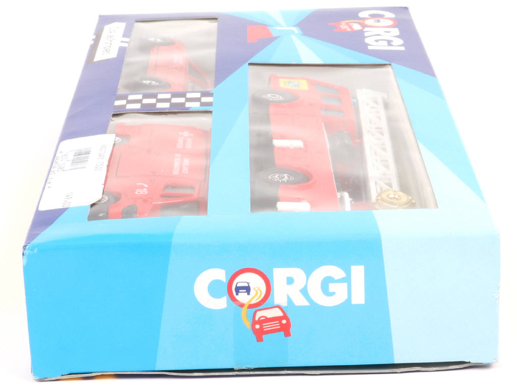 Lot 170 - CORGI TOYS (GB) (3)