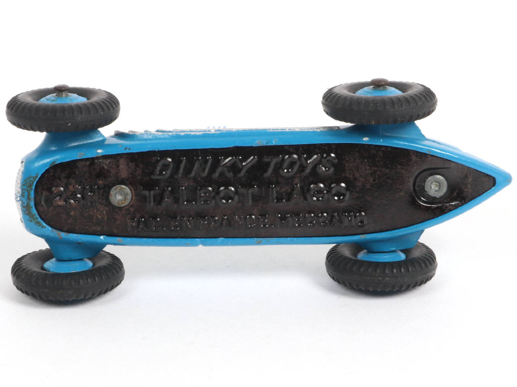 Lot 279 - DINKY TOYS (FRANCE) (1)