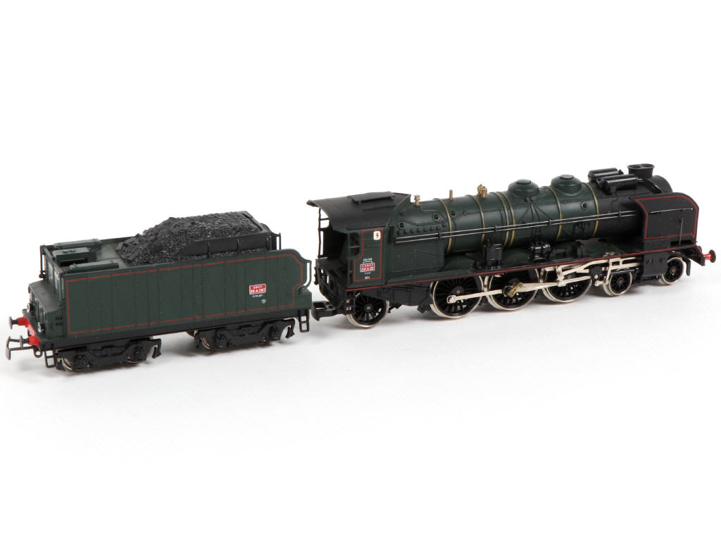 Lot 28 - JOUEF 'HO' (FRANCE) (1)
