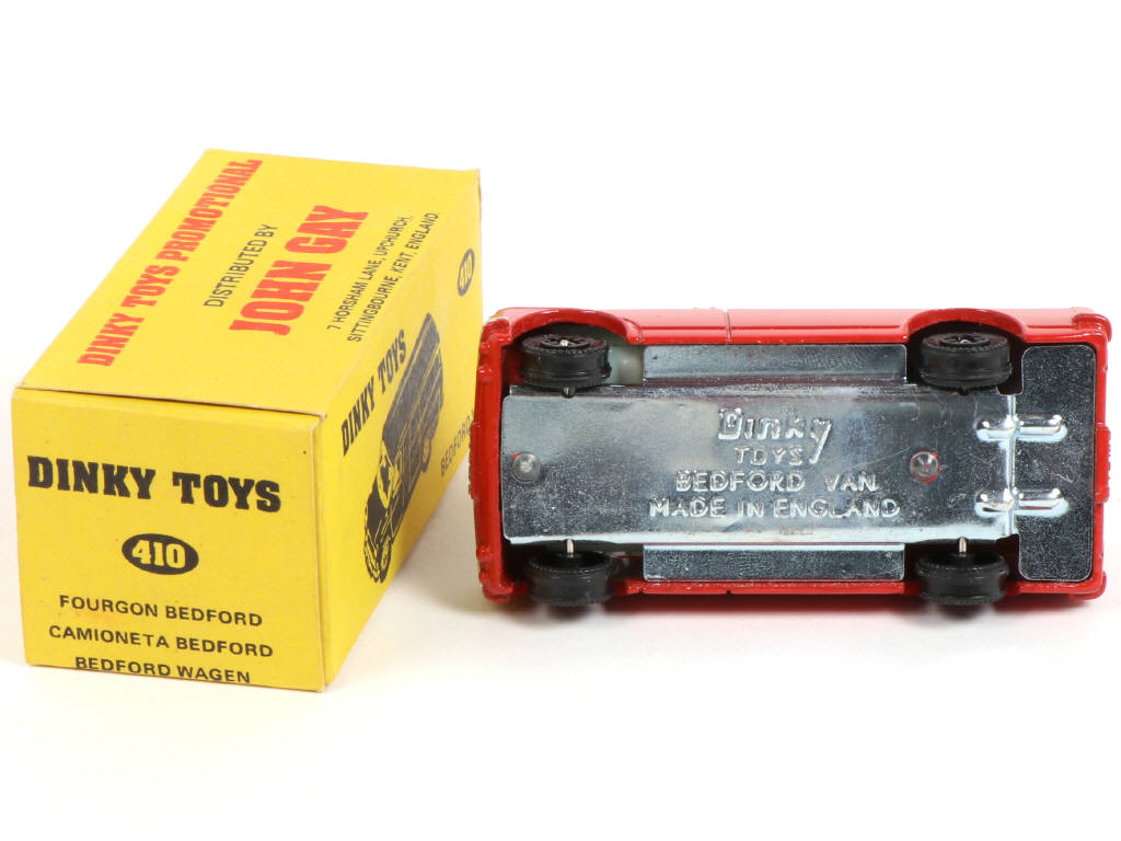 Lot 354 - DINKY TOYS (GB) (1)