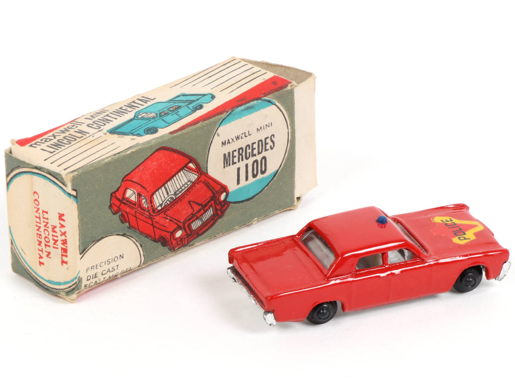 Lot 330 - MAXWELL TOYS (INDE) (1)