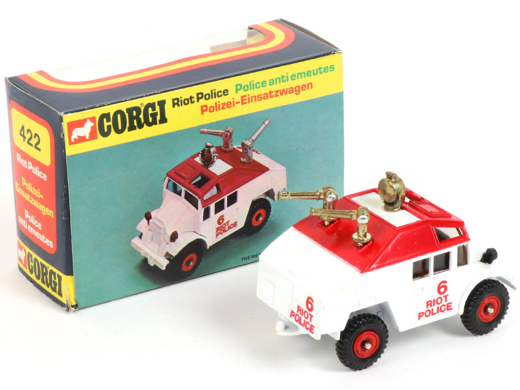 Lot 130 - CORGI TOYS (GB) (1)