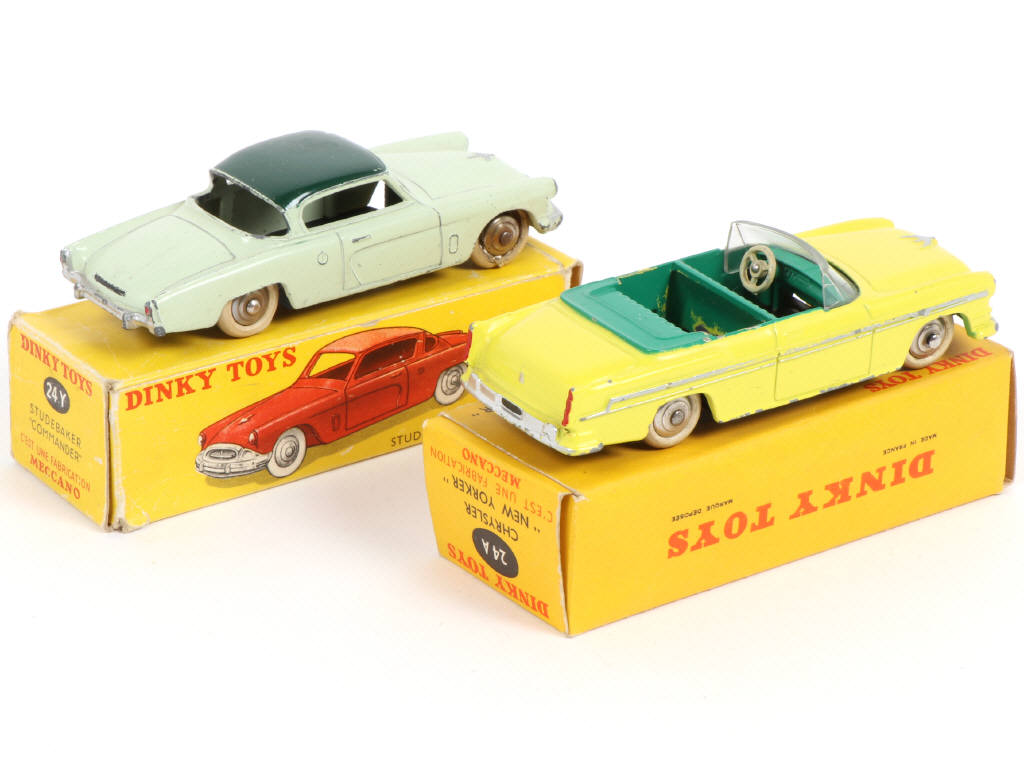 Lot 301 - DINKY TOYS (FRANCE) (2)