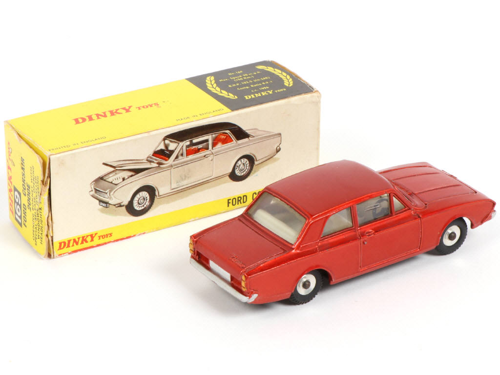 Lot 342 - DINKY TOYS (GB) (1)