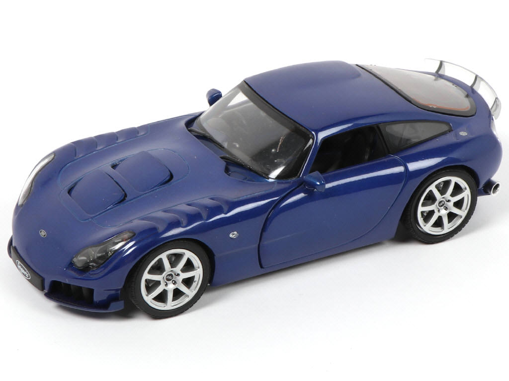 Lot 153 - JADI(CHINE) (1)