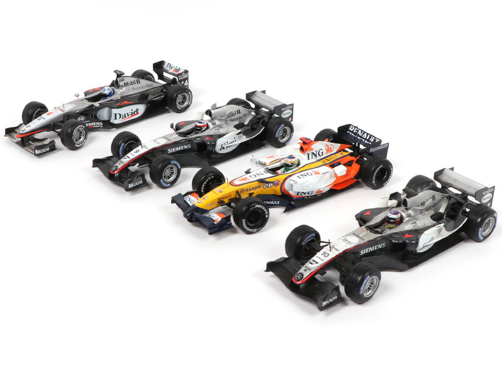 Lot 125 - MATTEL (4)