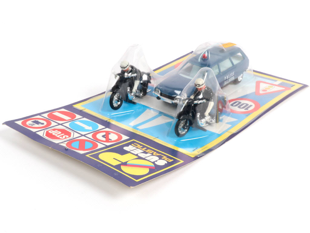 Lot 190 - INJECTAPLASTIC (FRANCE) (1)