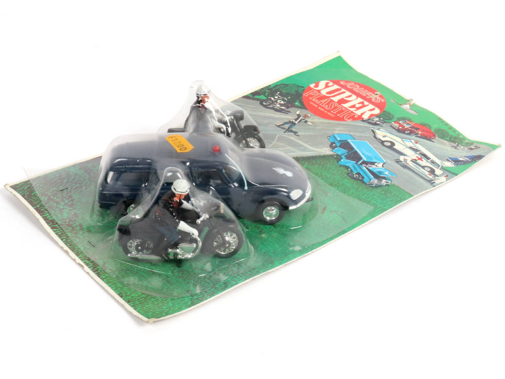 Lot 191 - INJECTAPLASTIC (FRANCE) (1)