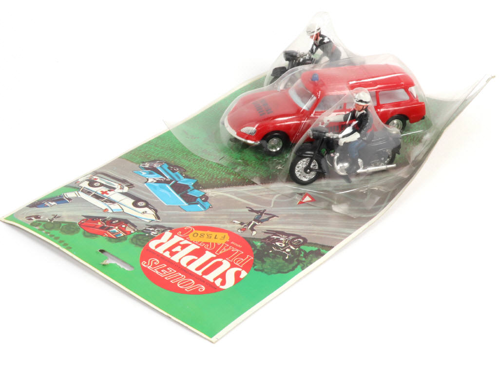 Lot 189 - INJECTAPLASTIC (FRANCE) (1)