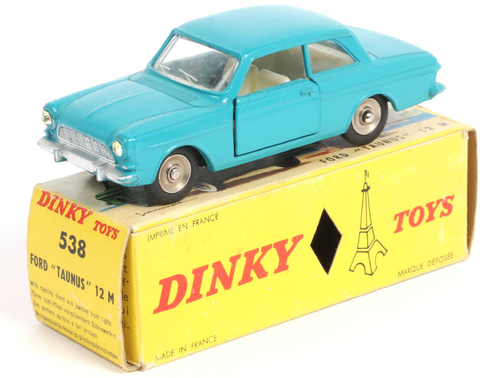 Lot 336 - DINKY TOYS (FRANCE) (1)