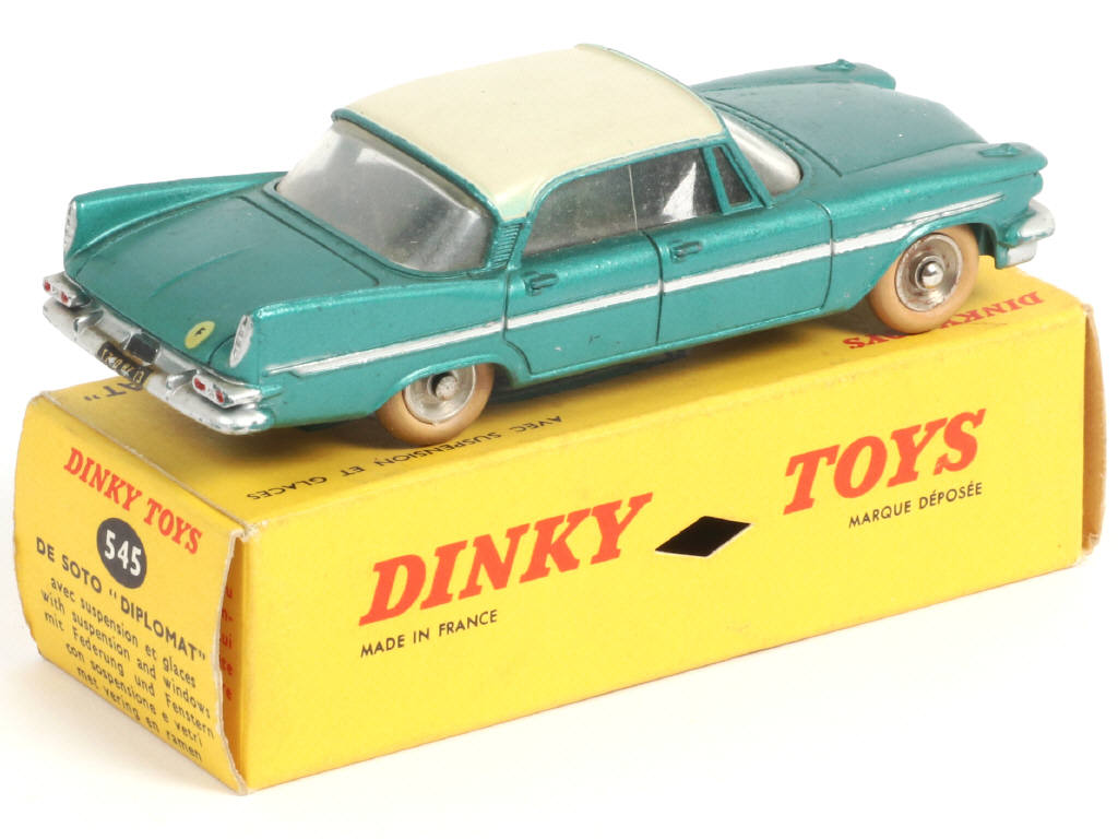 Lot 338 - DINKY TOYS (FRANCE) (1)