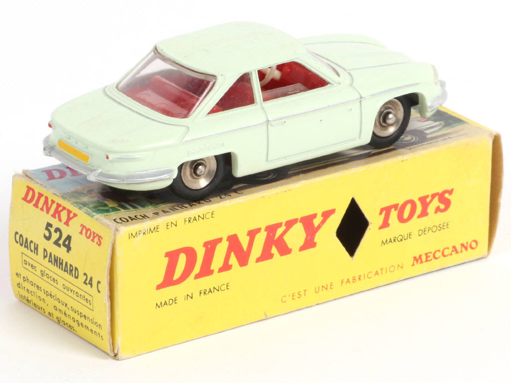 Lot 352 - DINKY TOYS (FRANCE) (1)