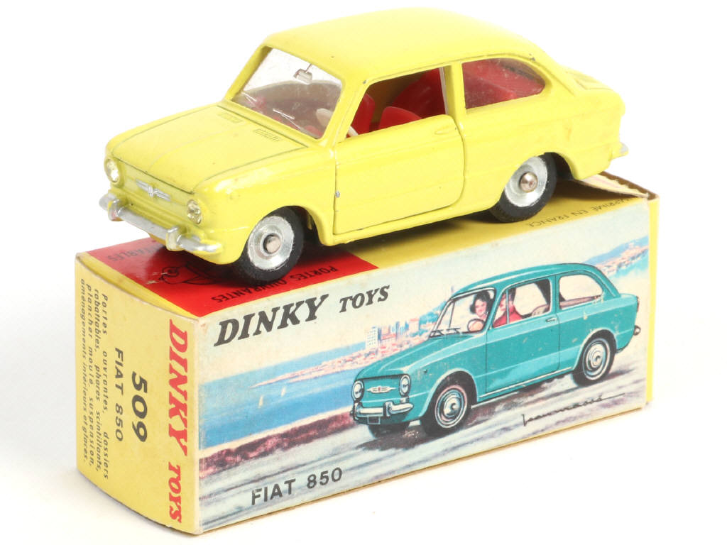 Lot 333 - DINKY TOYS (FRANCE) (1)