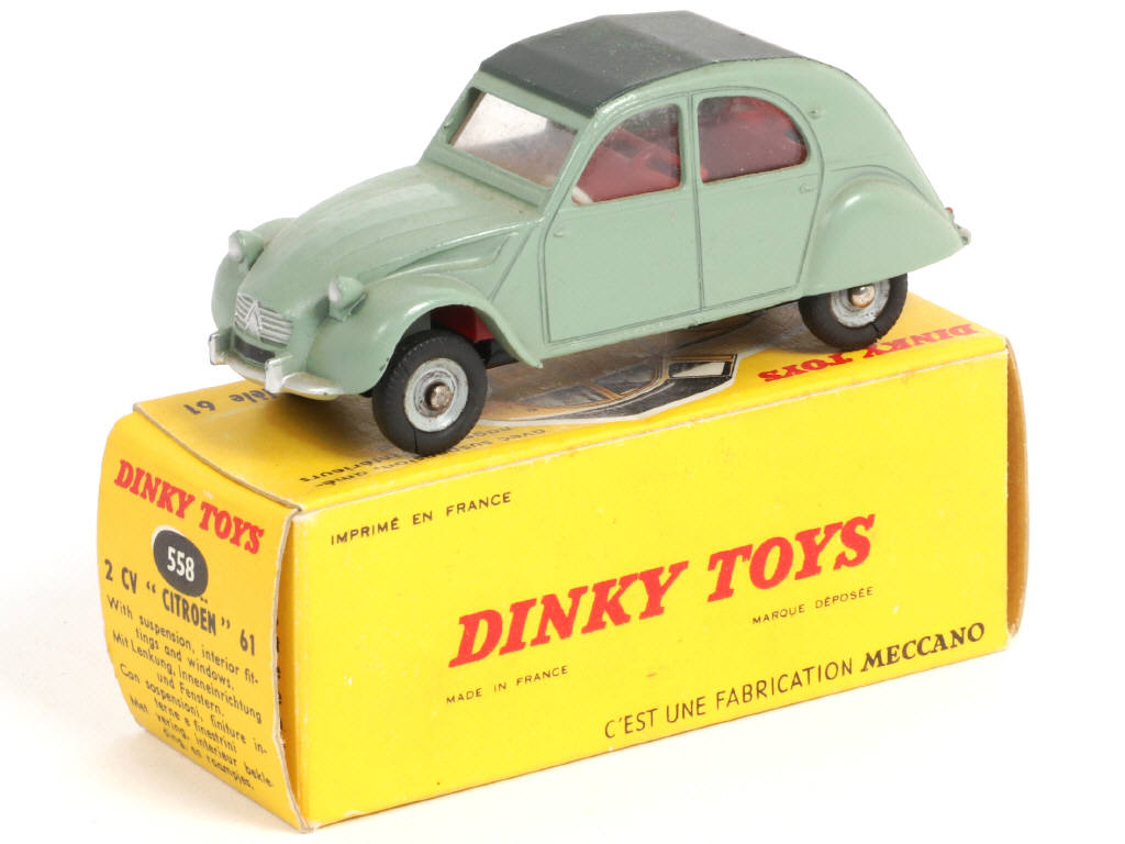 Lot 343 - DINKY TOYS (FRANCE) (1)