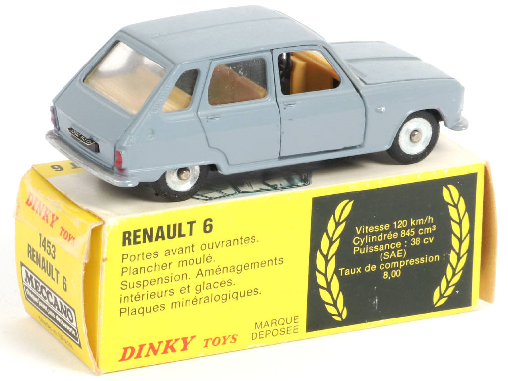 Lot 361 - DINKY TOYS (FRANCE) (1)