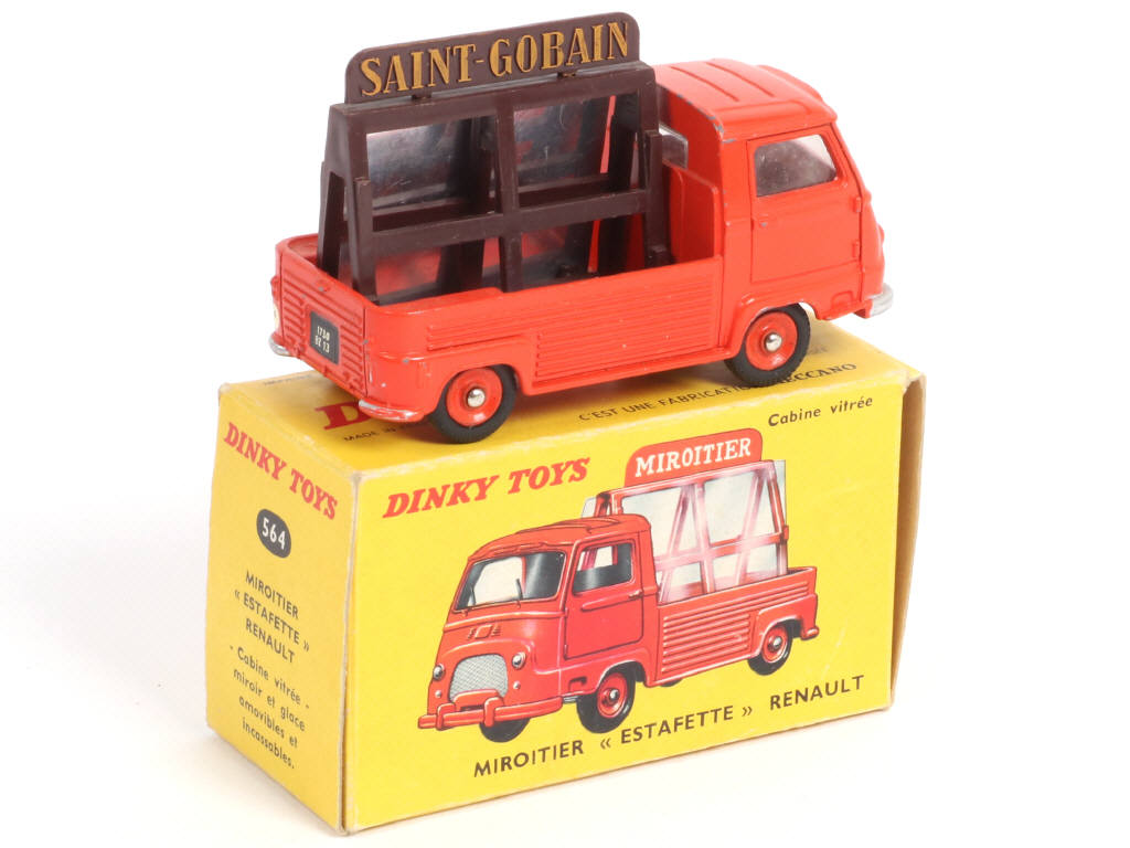 Lot 371 - DINKY TOYS (FRANCE) (1)