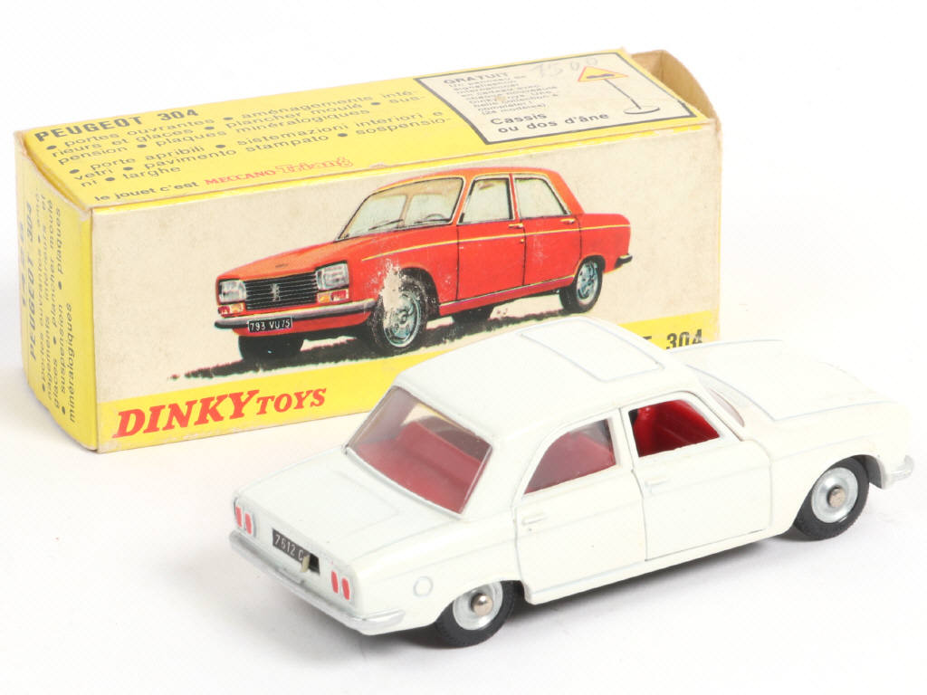 Lot 357 - DINKY TOYS (FRANCE) (1)