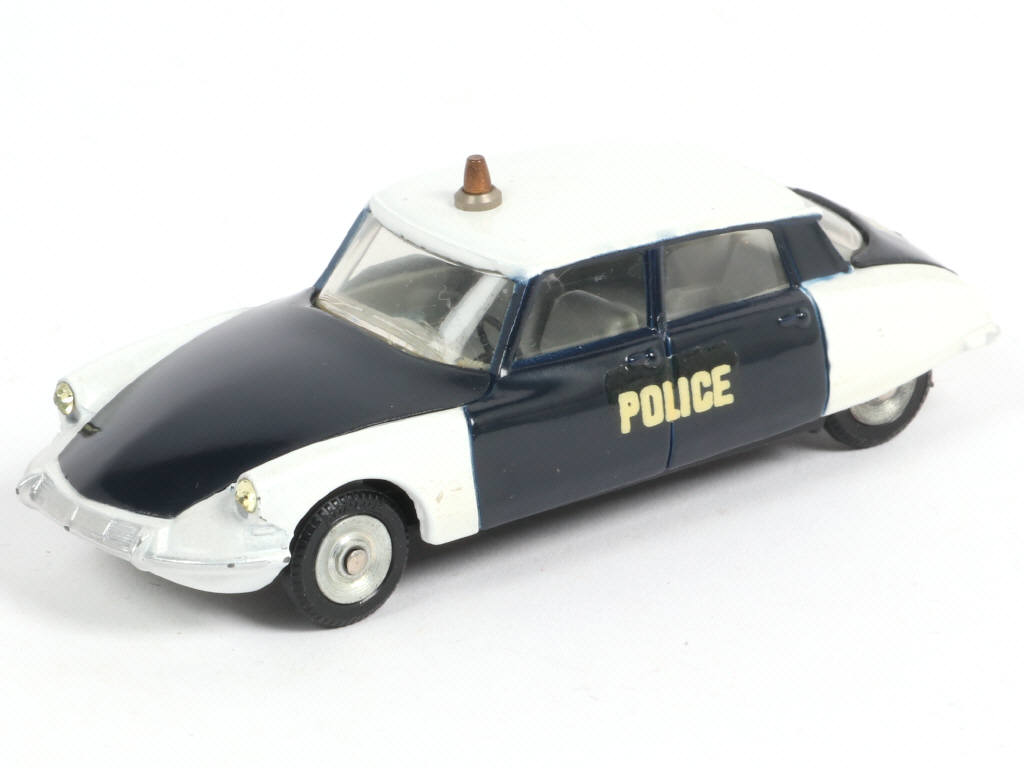 Lot 313 - DINKY TOYS (FRANCE) (1)