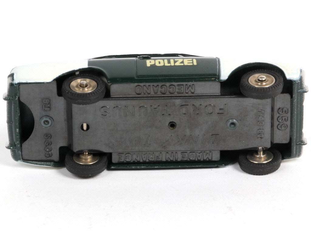 Lot 320 - DINKY TOYS (FRANCE) (1)
