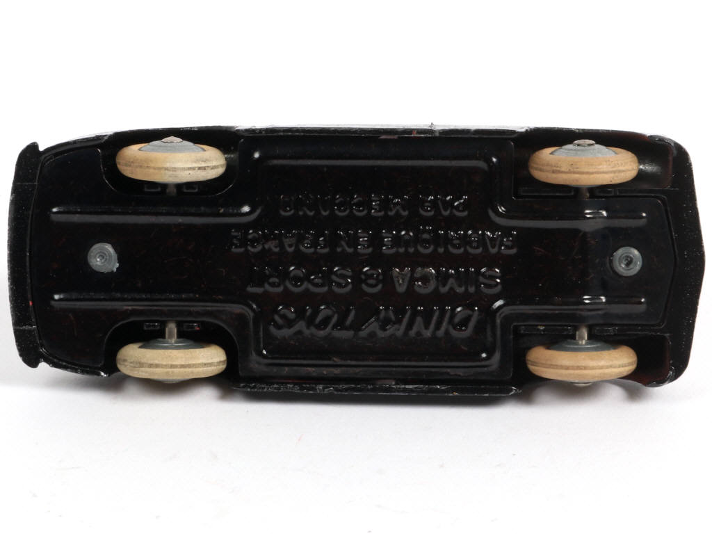 Lot 295 - DINKY TOYS (FRANCE) (1)