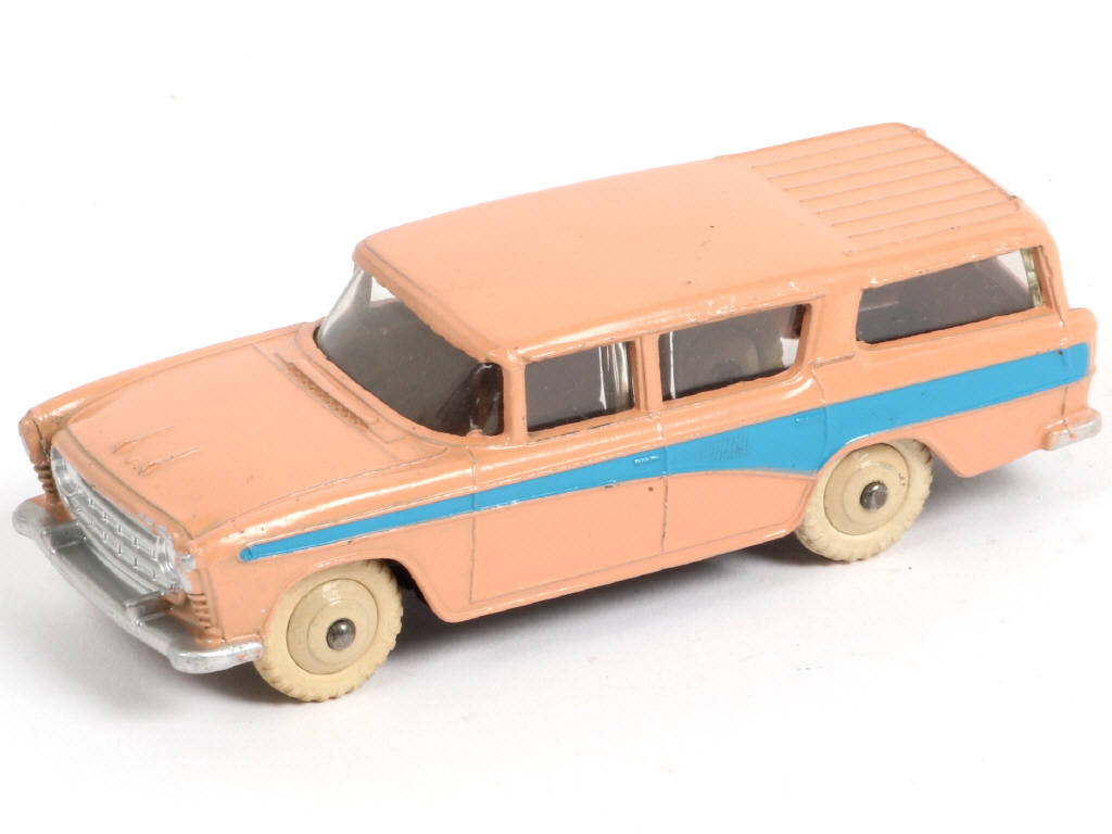 Lot 238 - DINKY TOYS (GB) (1)