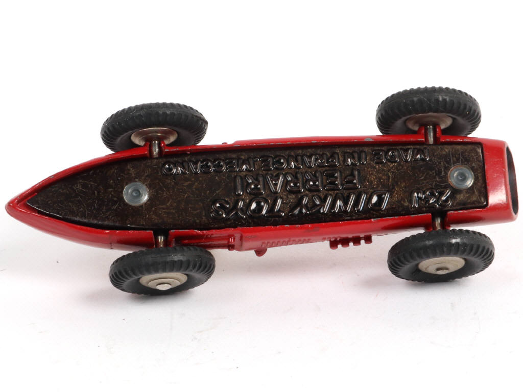 Lot 286 - DINKY TOYS (FRANCE) (1)