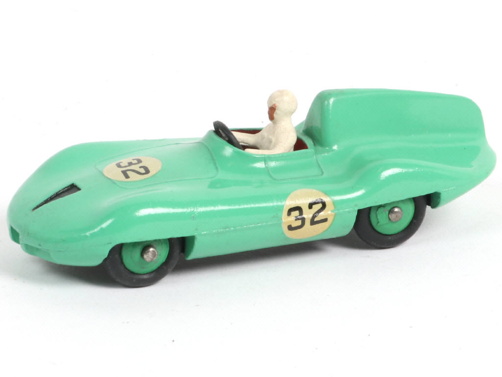 Lot 218 - DINKY TOYS (GB) (1)