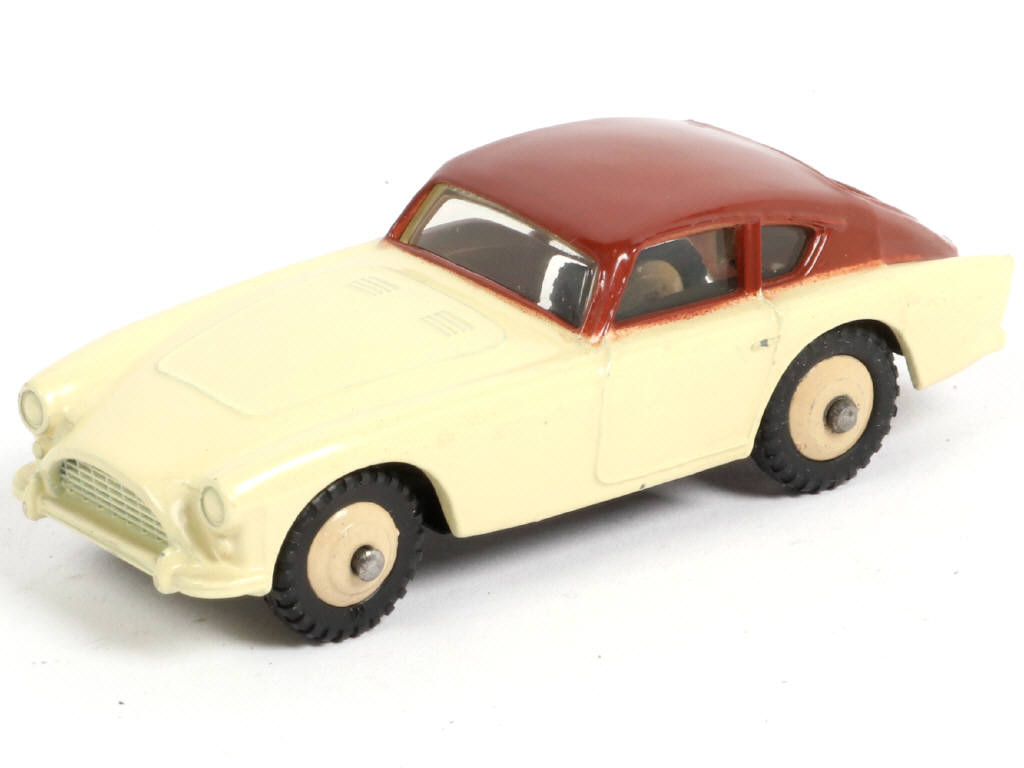 Lot 236 - DINKY TOYS (GB) (1)