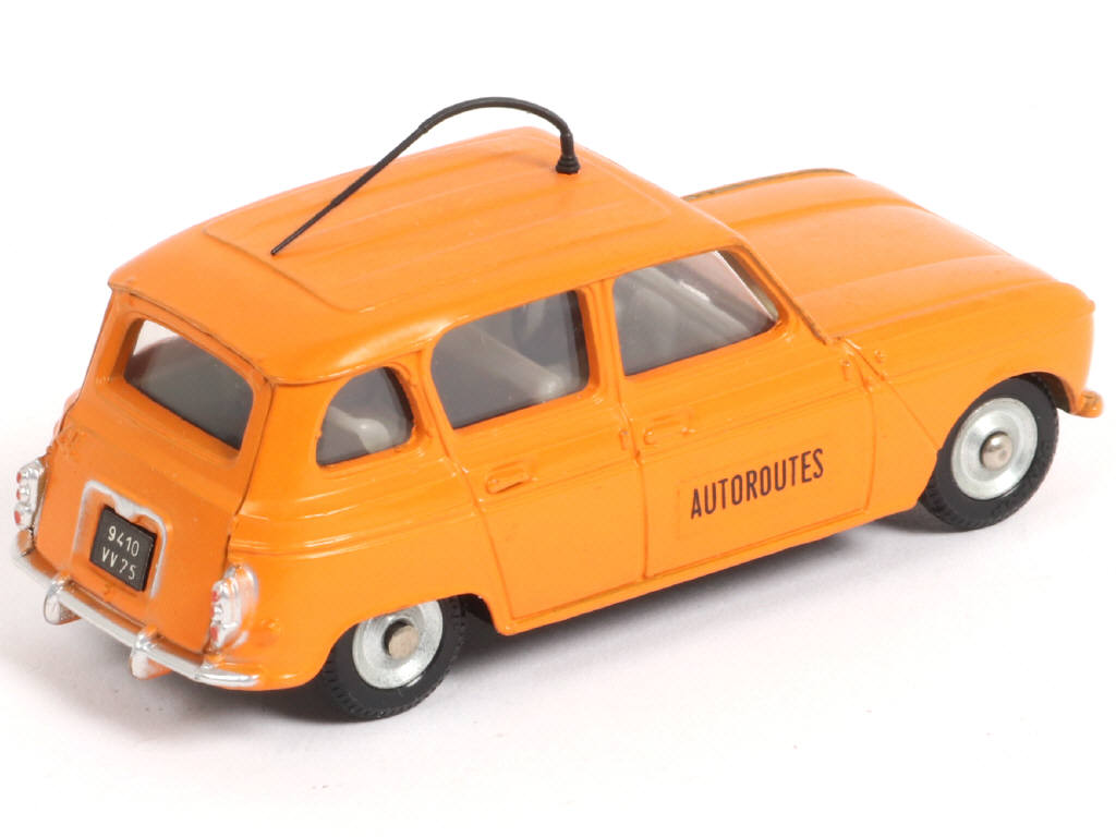 Lot 320 - DINKY TOYS (FRANCE) (1)