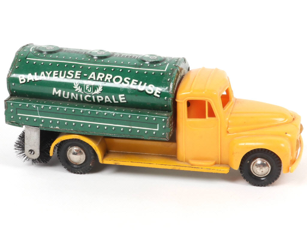 Lot 41 - FRANCE JOUETS (FRANCE) (1)