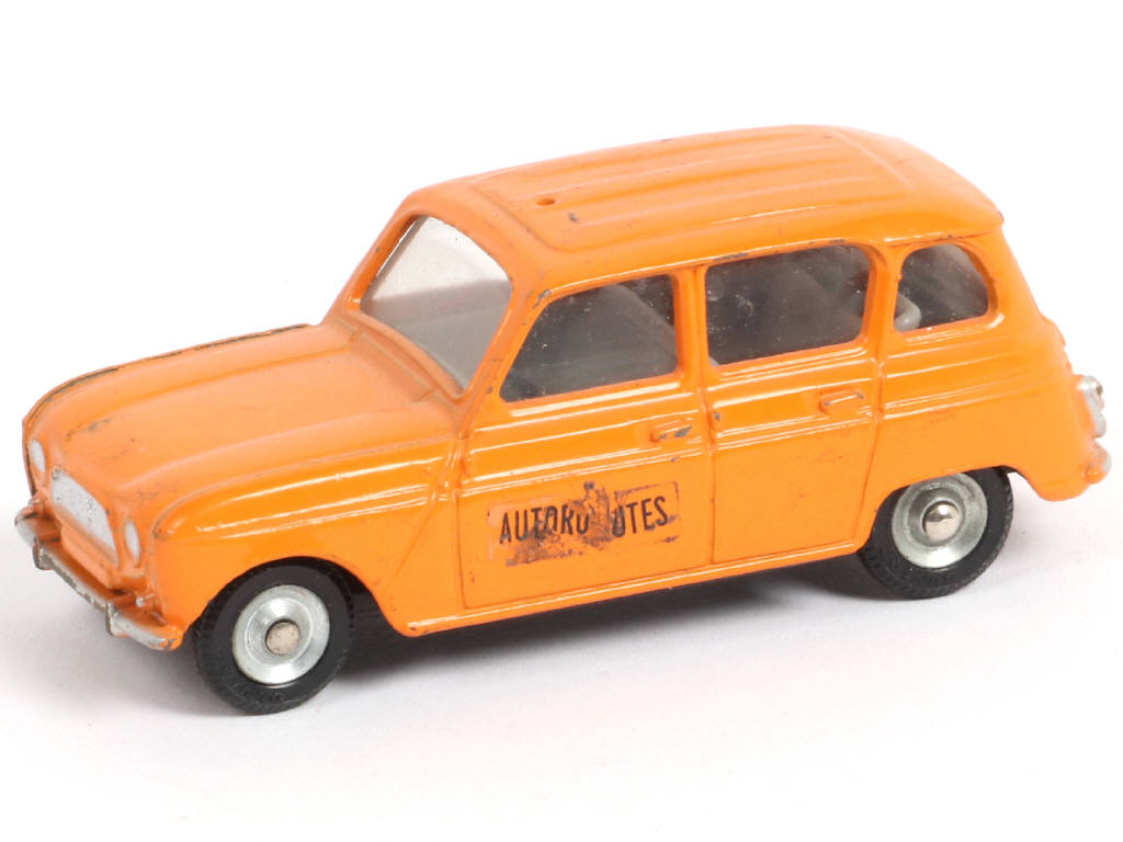 Lot 321 - DINKY TOYS (FRANCE) (1)