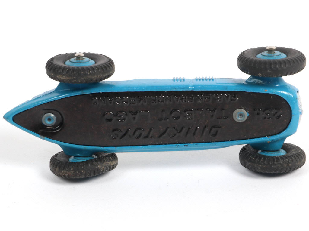 Lot 284 - DINKY TOYS (FRANCE) (1)